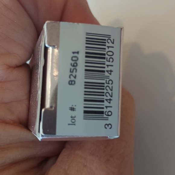 Philosophy Ultimate Miracle Worker Fix Lip Serum Stick - Picture 5 of 6